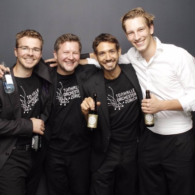 Die vier Musiker des Cello-Quartetts
