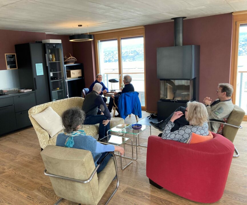 Gemütliche Runde in der Sternen-Lounge